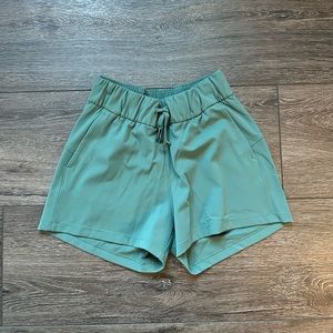 Green LULULEMON casual shorts